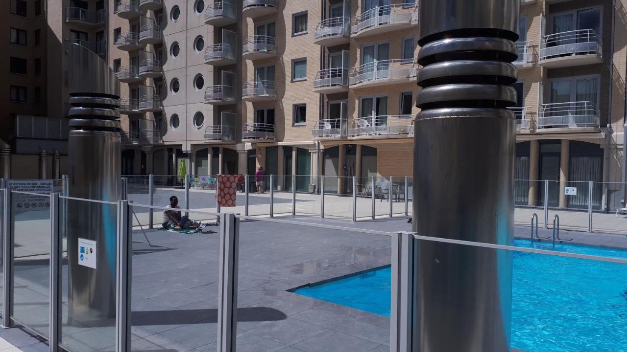 Appartement "Zeezicht 002" Ostende Kültér fotó